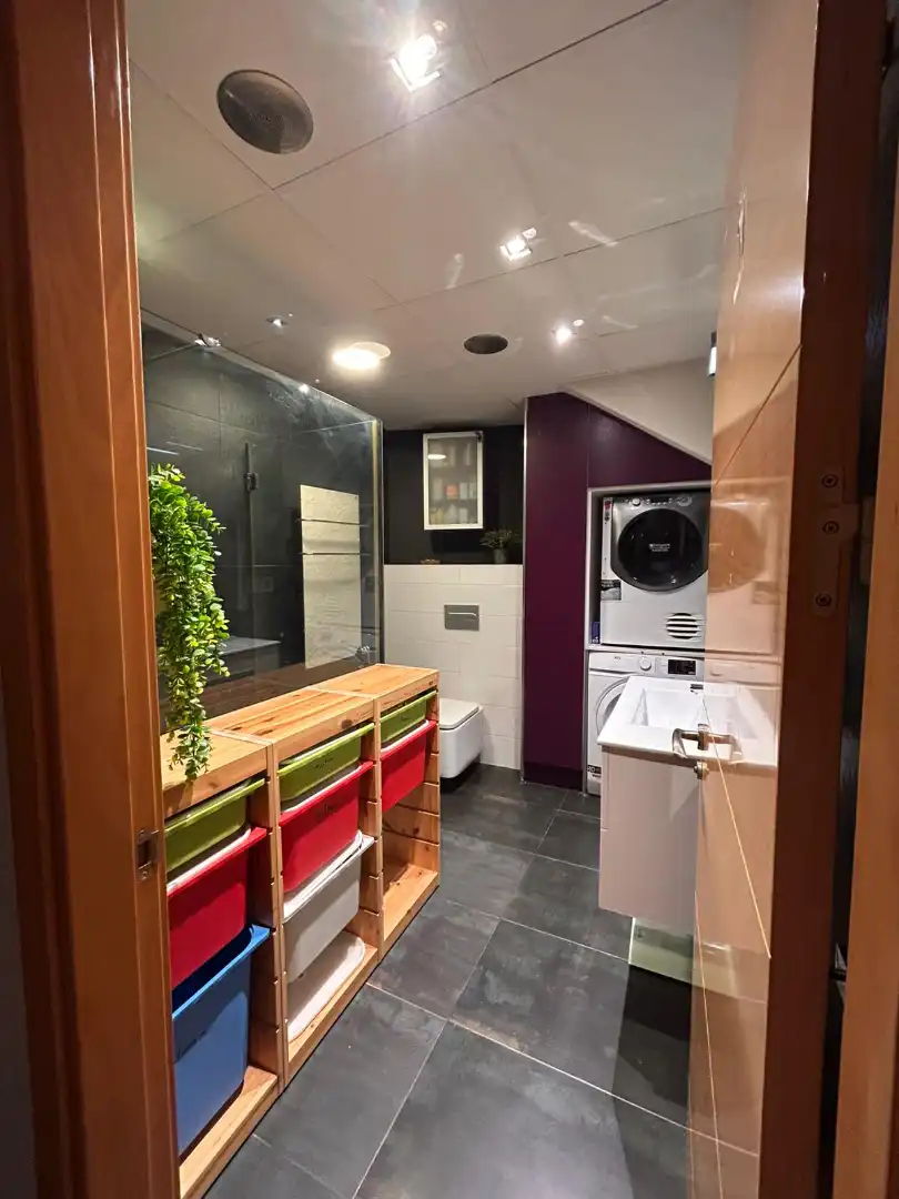 Bathroom of Houses for sale in Valderrobres  with Air Conditioner, Heating and Furnished