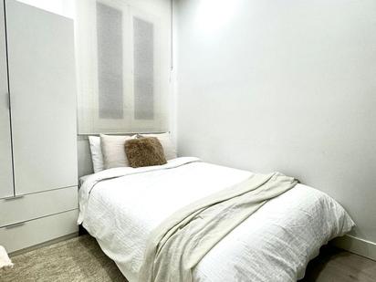 Bedroom of Flat to share in  Madrid Capital  with Air Conditioner, Heating and Furnished