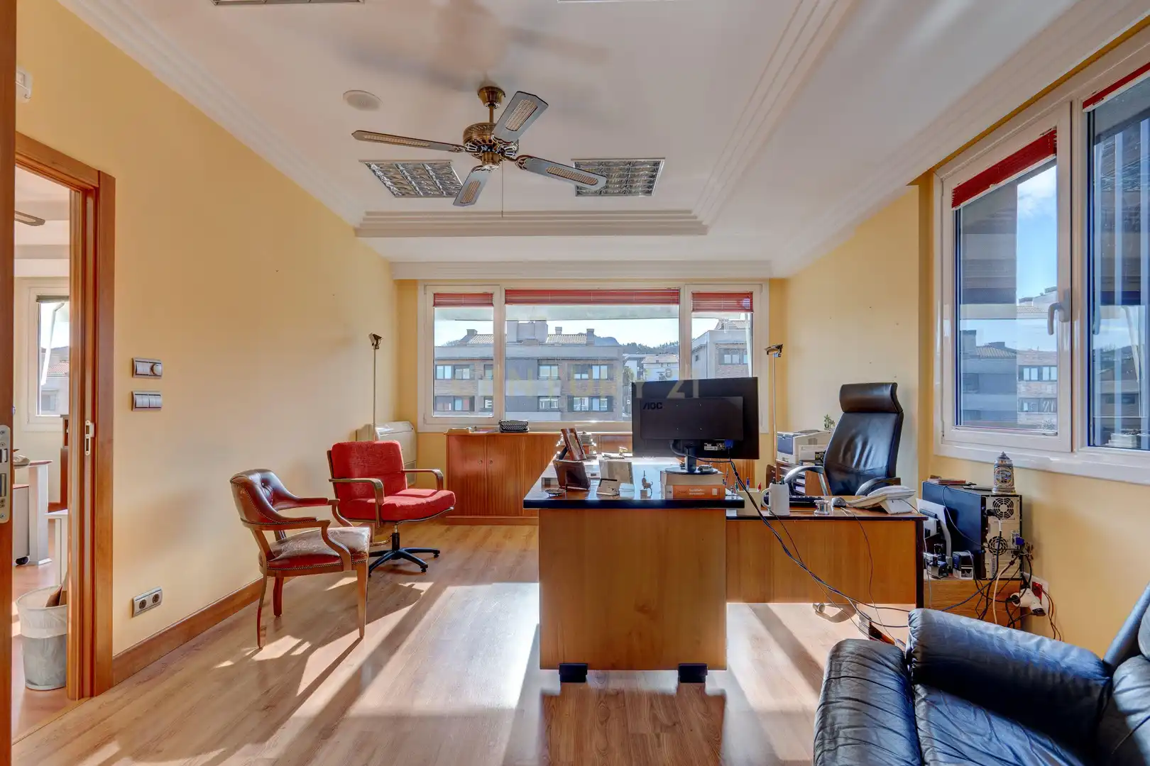 Office for sale in Irun   with Air Conditioner