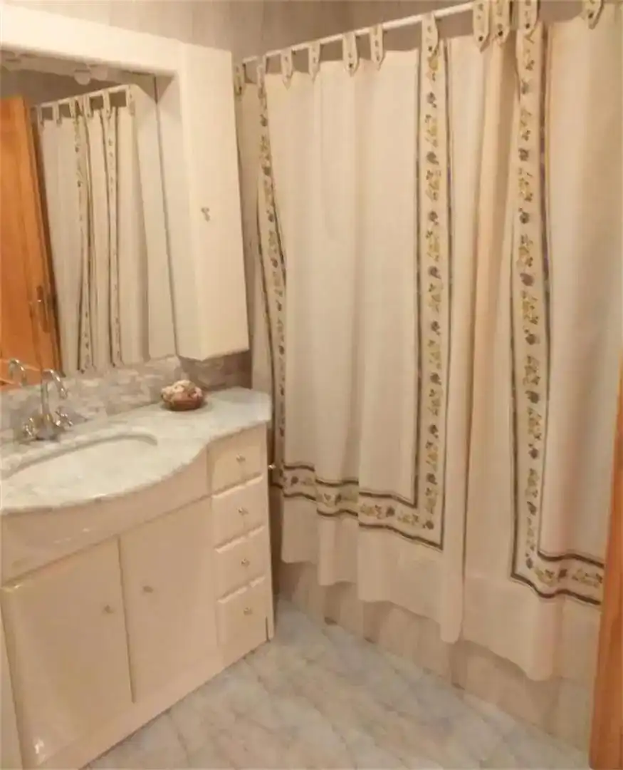 Bathroom of Flat for sale in Mas de las Matas  with Parquet flooring, Storage room and Balcony