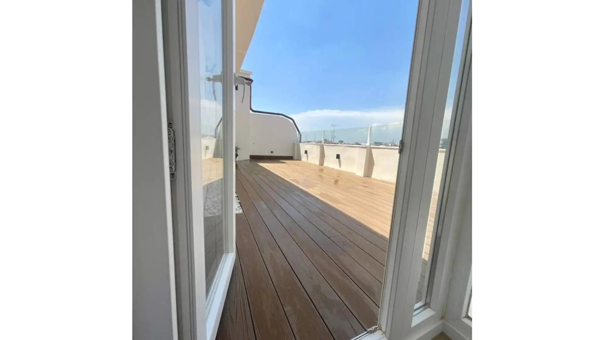 Terraza de Ático en venta en  Madrid Capital con Aire acondicionado, Calefacción y Terraza