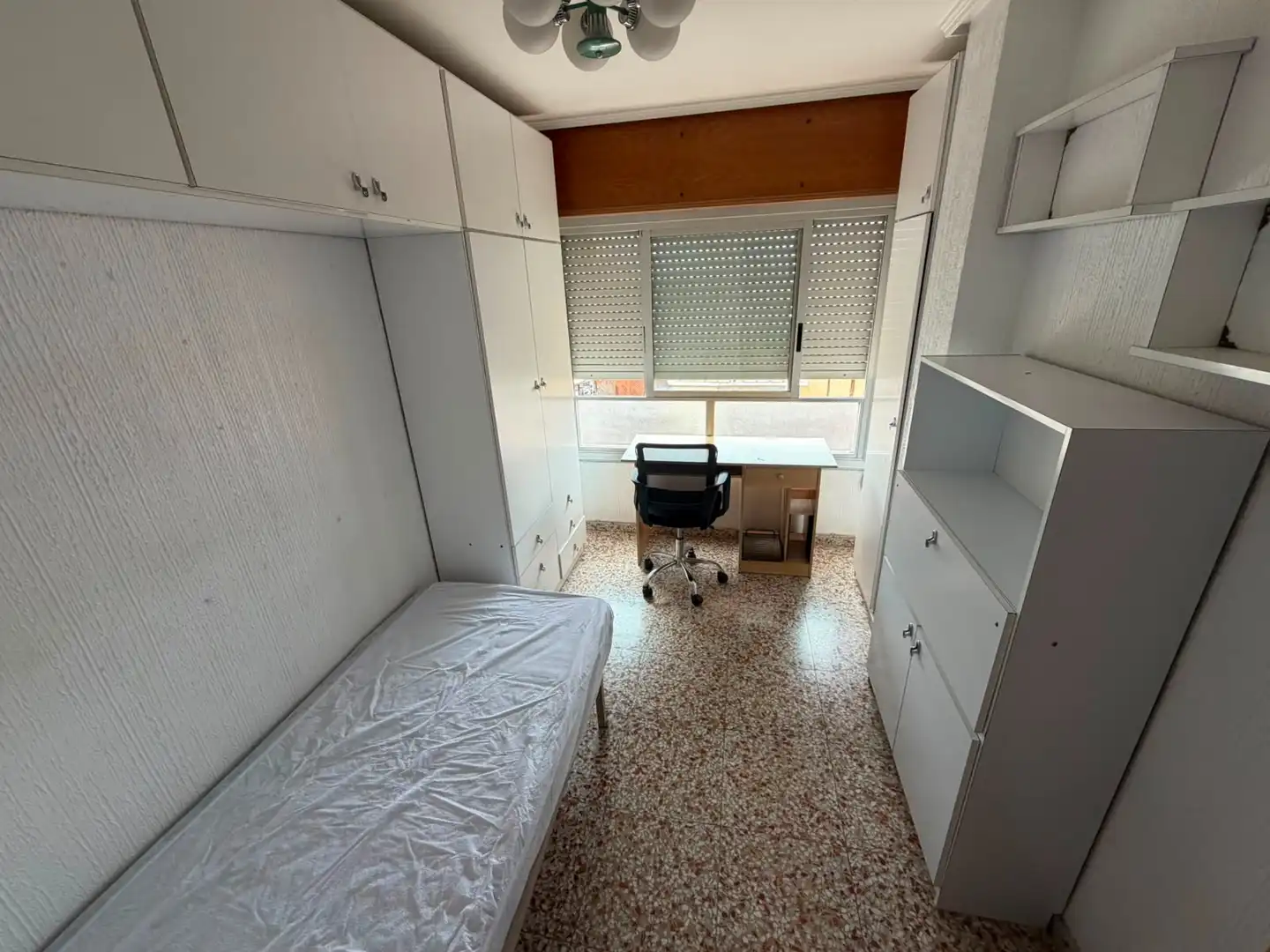 Bedroom of Flat for rent in San Vicente del Raspeig / Sant Vicent del Raspeig  with Furnished, Oven and Washing machine