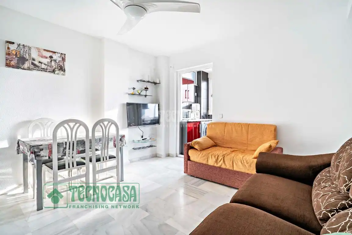 Living room of Flat for sale in Roquetas de Mar  with Air Conditioner and Heating