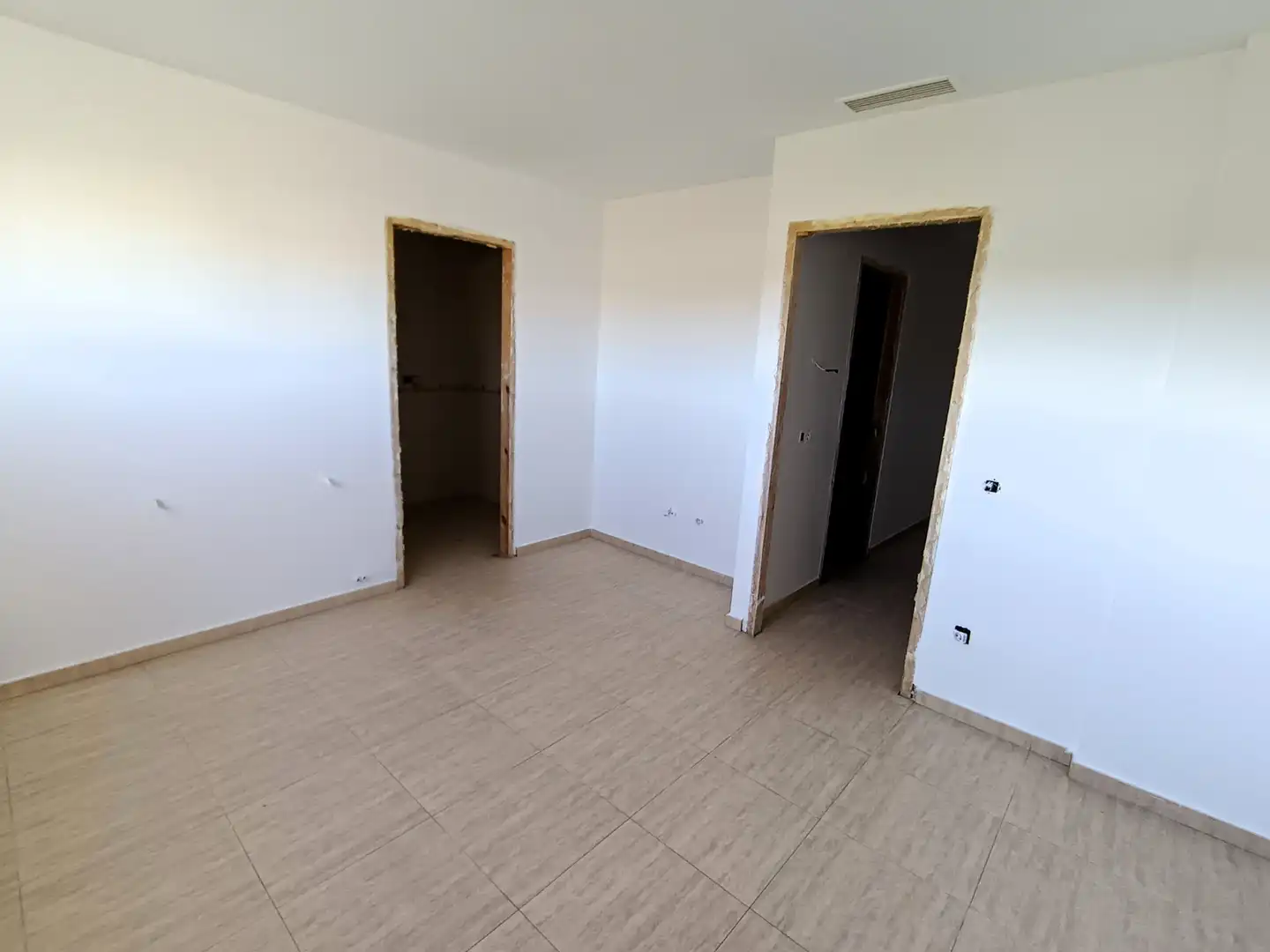 Bedroom of Houses for sale in Balaguer  with Alarm