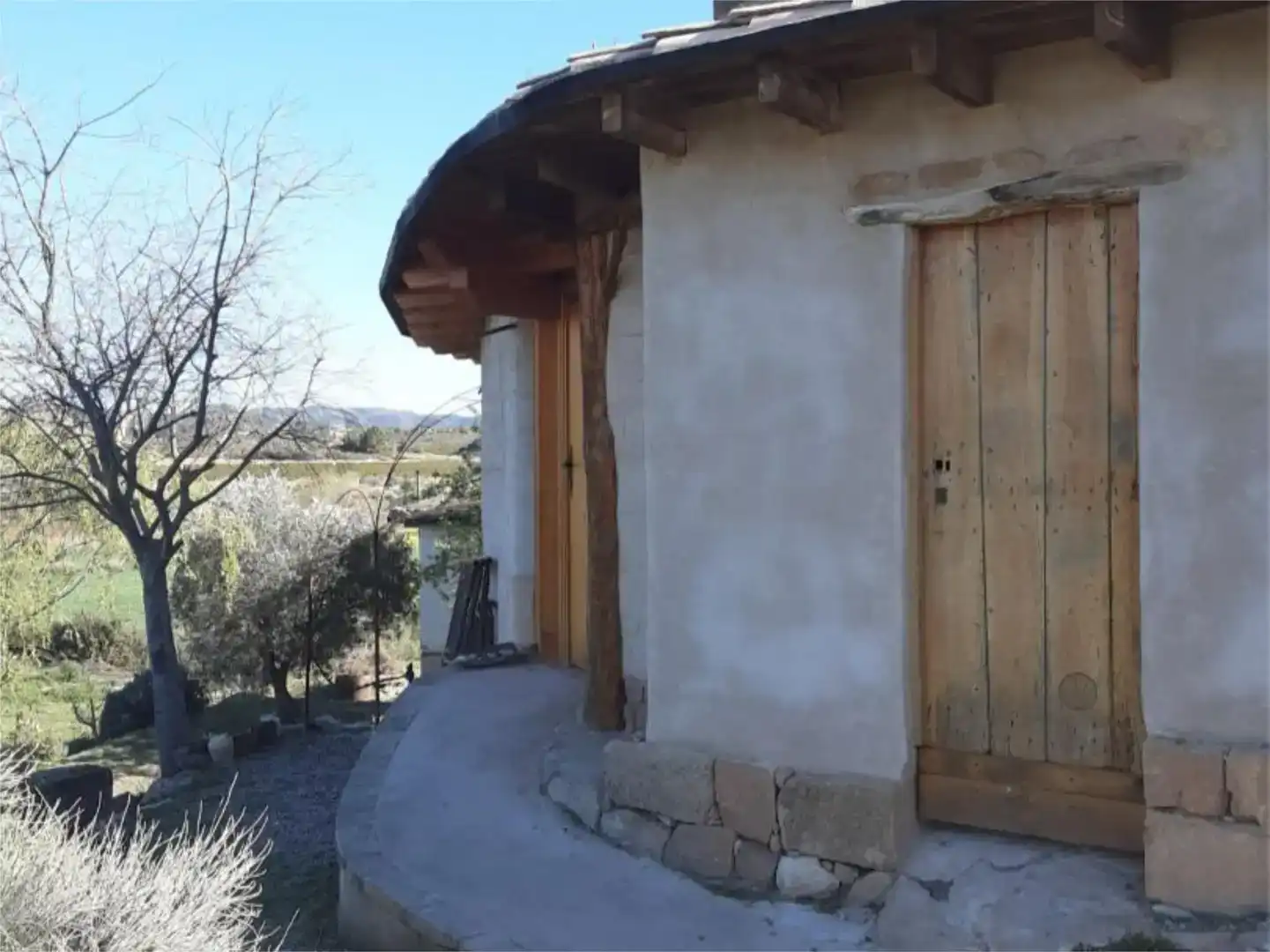 Außenansicht von Country house zum Verkauf in Caspe mit Schwimmbad und Balkon