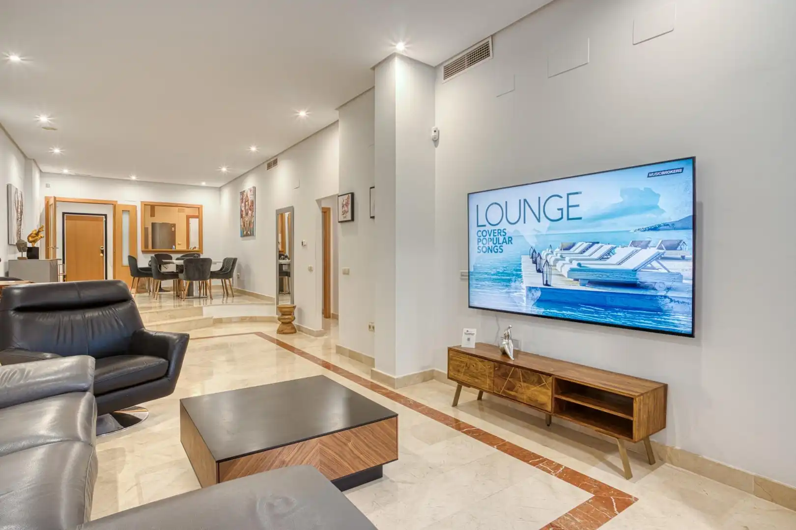 Living room of Apartments for sale in Sanlúcar de Barrameda  with Air Conditioner, Private garden and Terrace