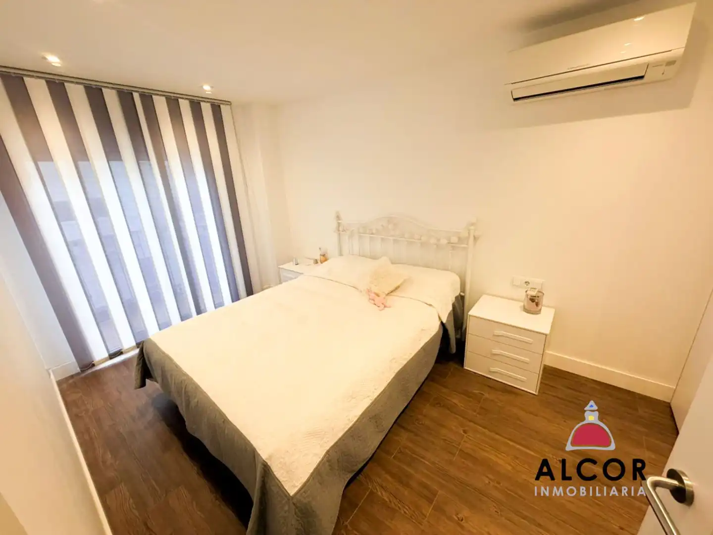 Habitación de Casa adosada en venta en Alcanar con Terraza y Trastero