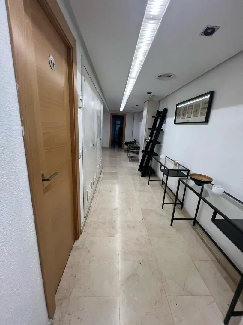 Local comercial en venda a Centro, imagen 3