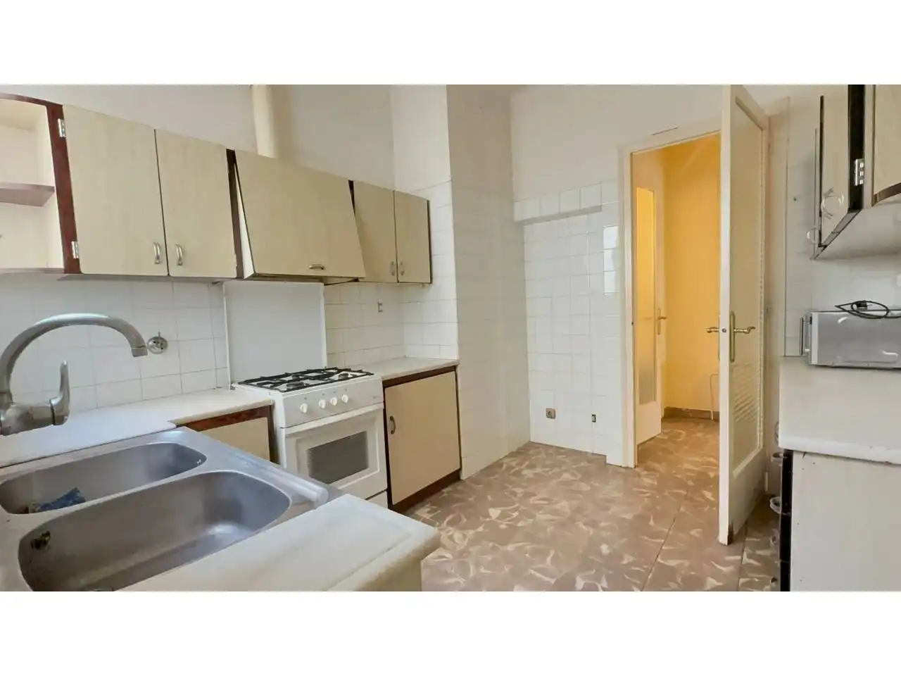 Kitchen of Flat for sale in Manresa  with Furnished and Balcony