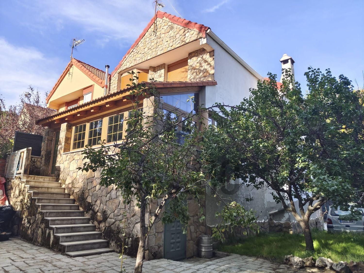 Single-family semi-detached for sale in Cercedilla