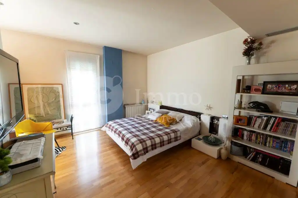 Habitación de Dúplex en venta en Lleida con Aire acondicionado, Calefacción y Parquet