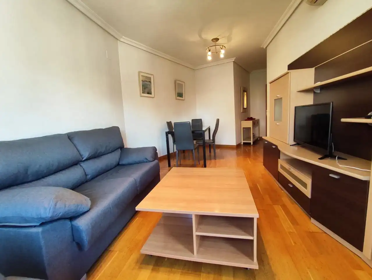 Wohnzimmer von Wohnung zur Miete in Albacete mit Klimaanlage, Heizung und Terrasse