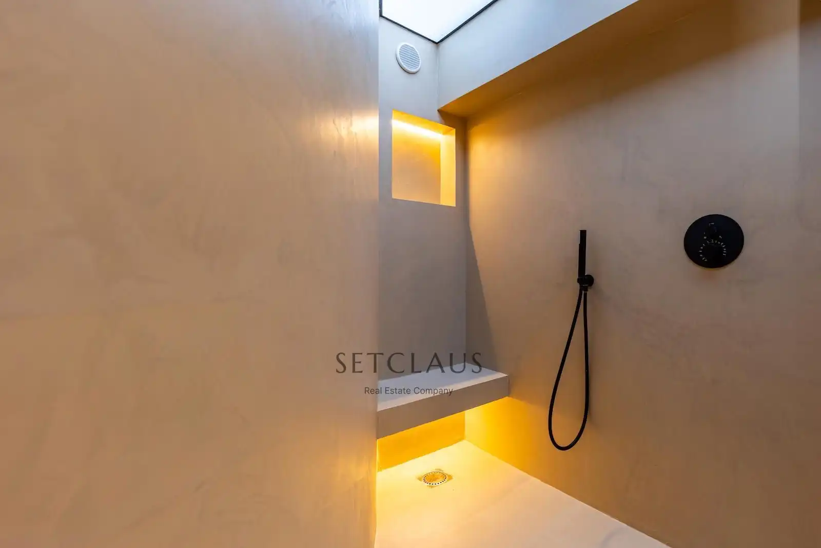 Baño de Dúplex en venta en Badalona con Aire acondicionado, Calefacción y Terraza