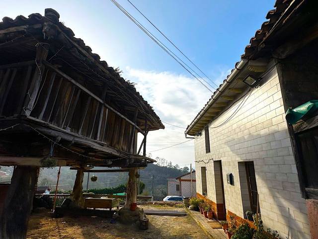 Casa-chalet en Venta en El Berrón - La Carrera