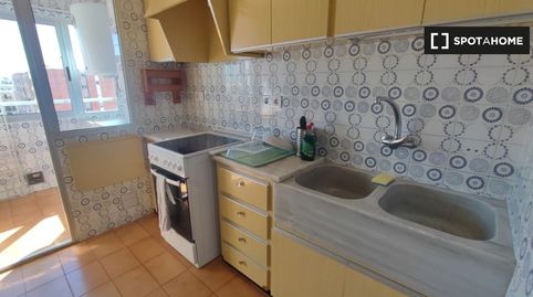 Foto 3 de Piso de alquiler en L'Amistat, Valencia Capital