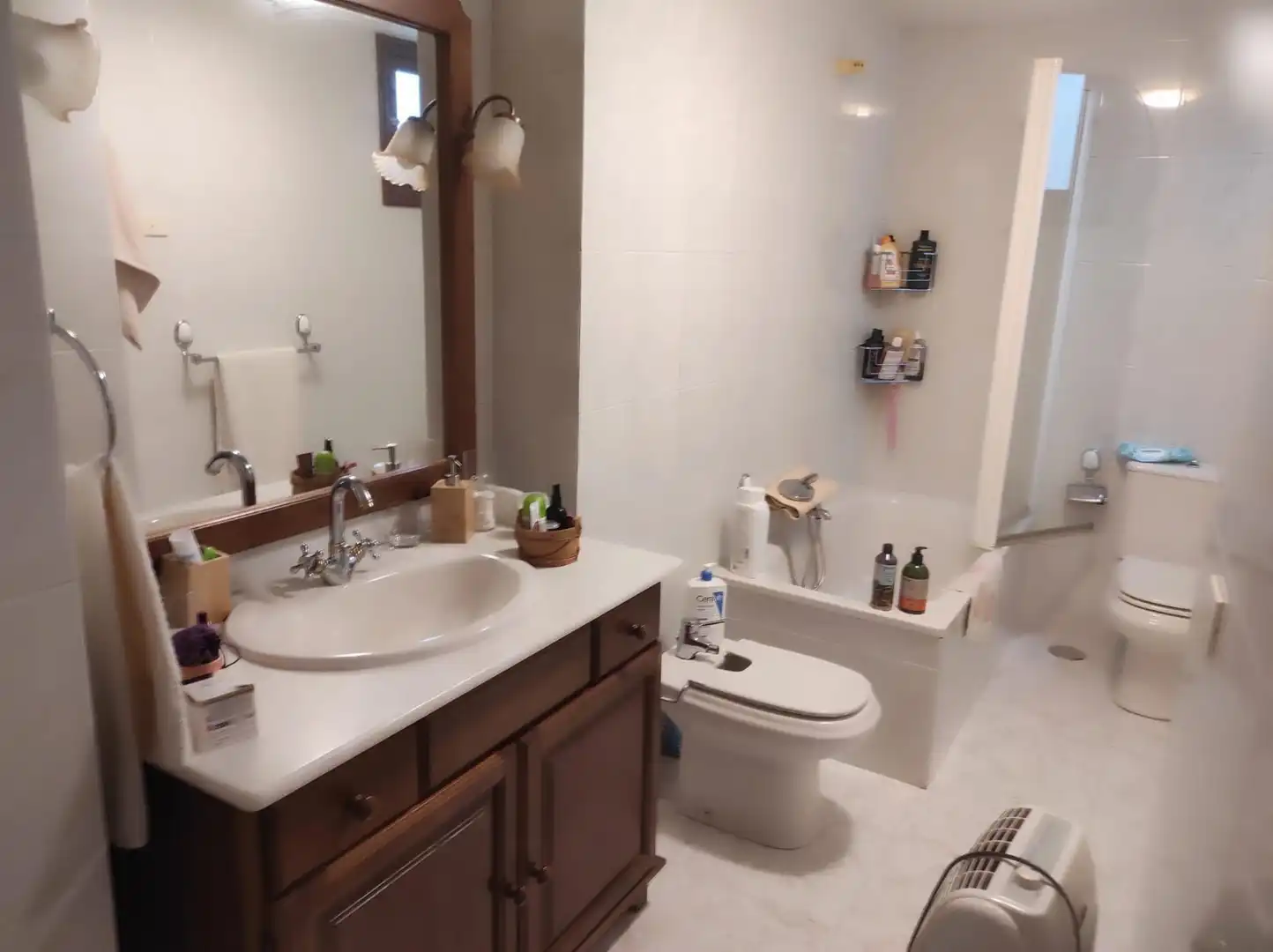 Baño de Casa o chalet en venta en Santiago de Compostela  con Calefacción