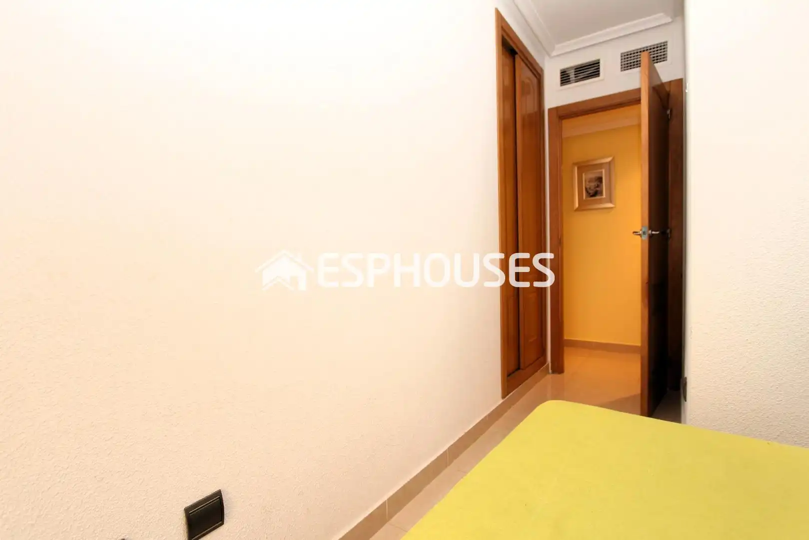 Bedroom of Apartments for sale in Guardamar del Segura  with Air Conditioner and Furnished