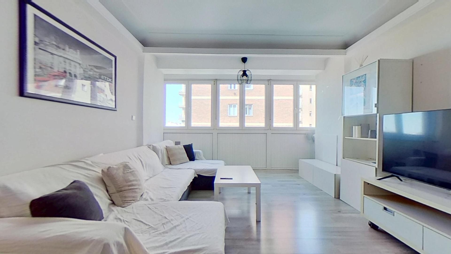 Sala d'estar de Pis de lloguer en  Madrid Capital amb Aire condicionat, Calefacció i Terrassa