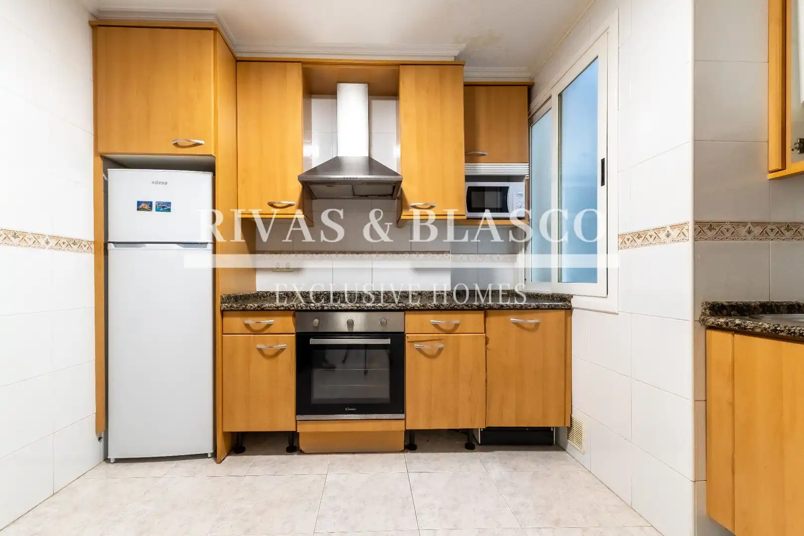 Kitchen of Apartments for sale in Donostia - San Sebastián   with Storage room