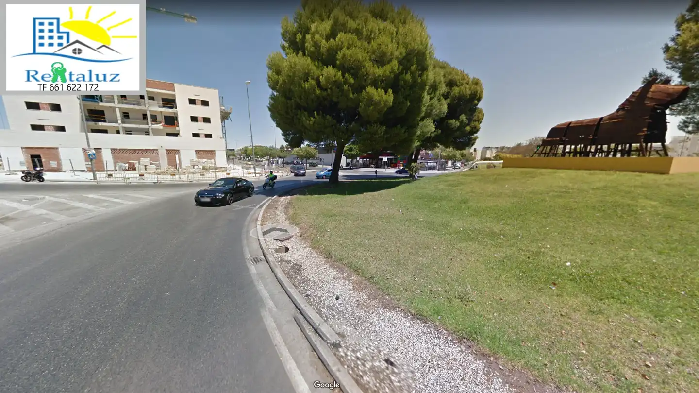 Local comercial de lloguer a Alcalde Jesús Mántaras, imagen 4