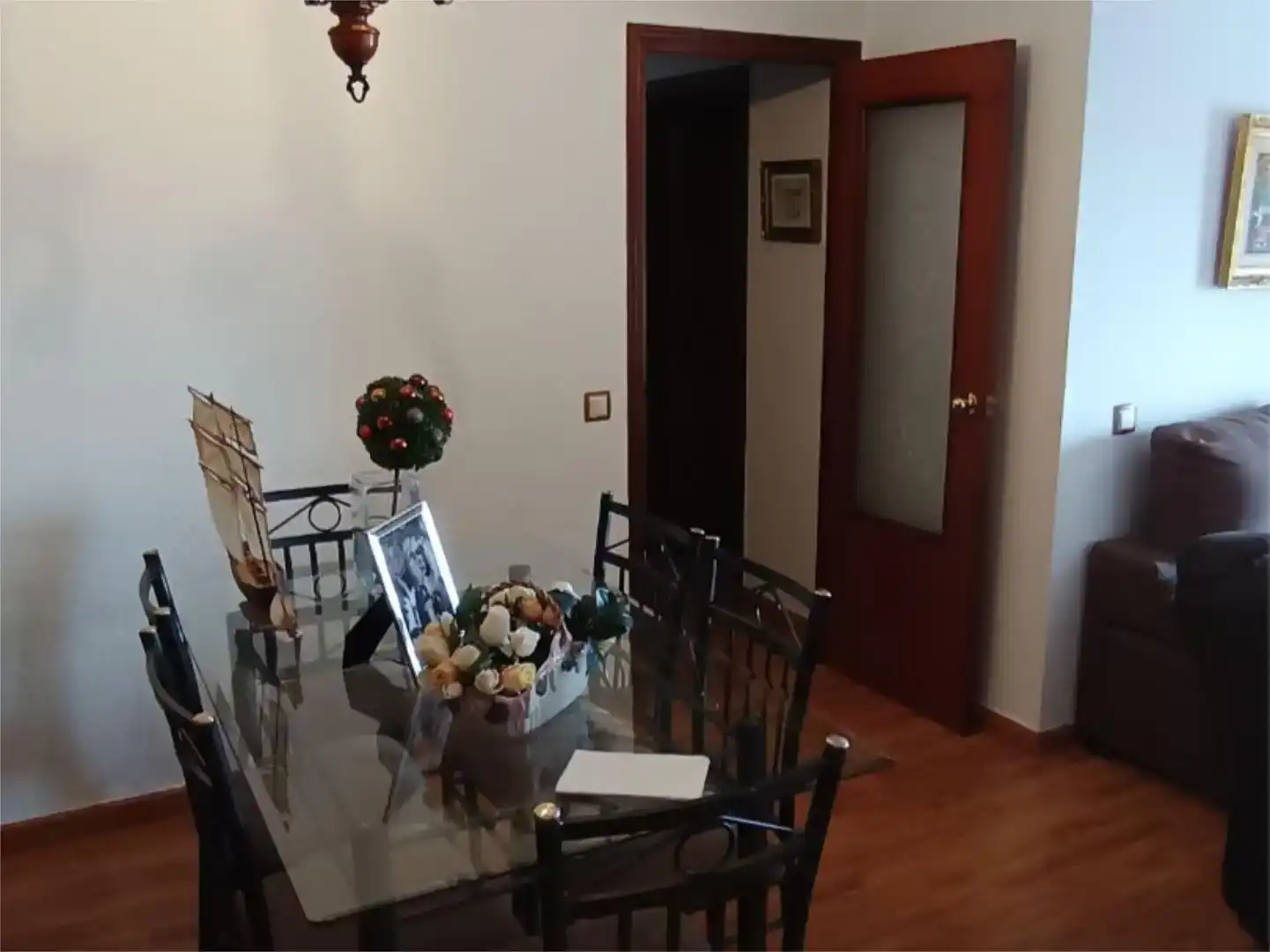 Esszimmer von Wohnung zur untervermieten in Montequinto mit Klimaanlage, Privatgarten und Parkett