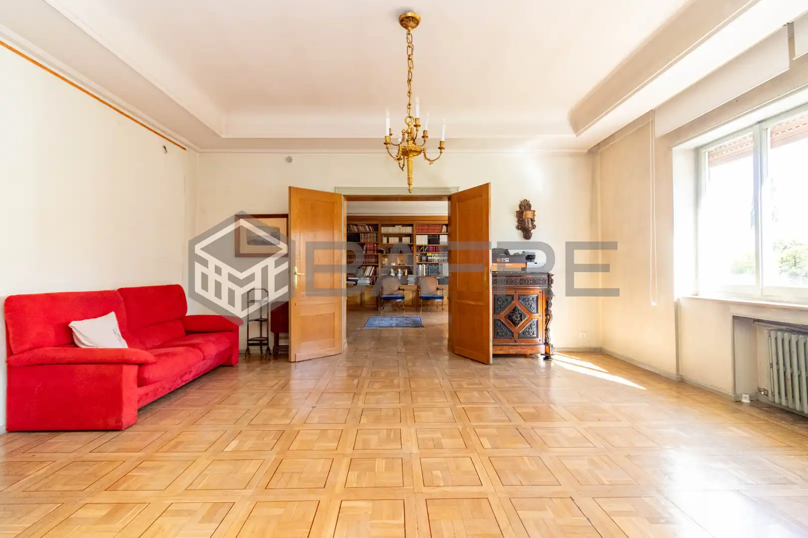 Sala d'estar de Pis en venda en Madrid amb Calefacció, Parquet i Traster