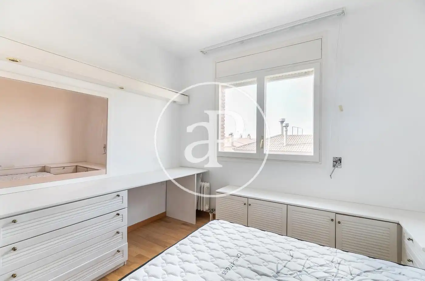 Appartamento con terrazza in affitto a Via Augusta, imagen 22