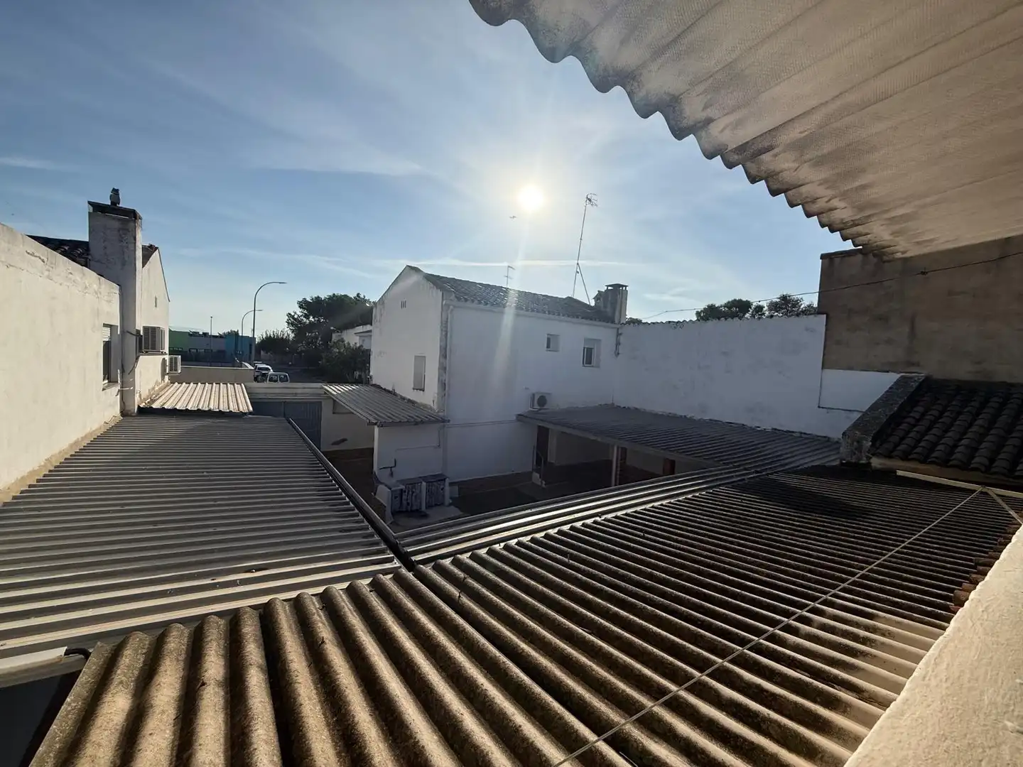 Vista exterior de Casa o xalet en venda en Domeño, Valencia