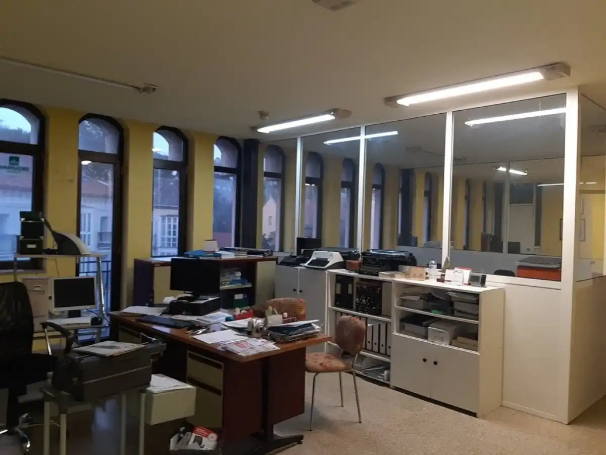 Oficina en venta en Burgos con Calefacción, Terraza y Trastero