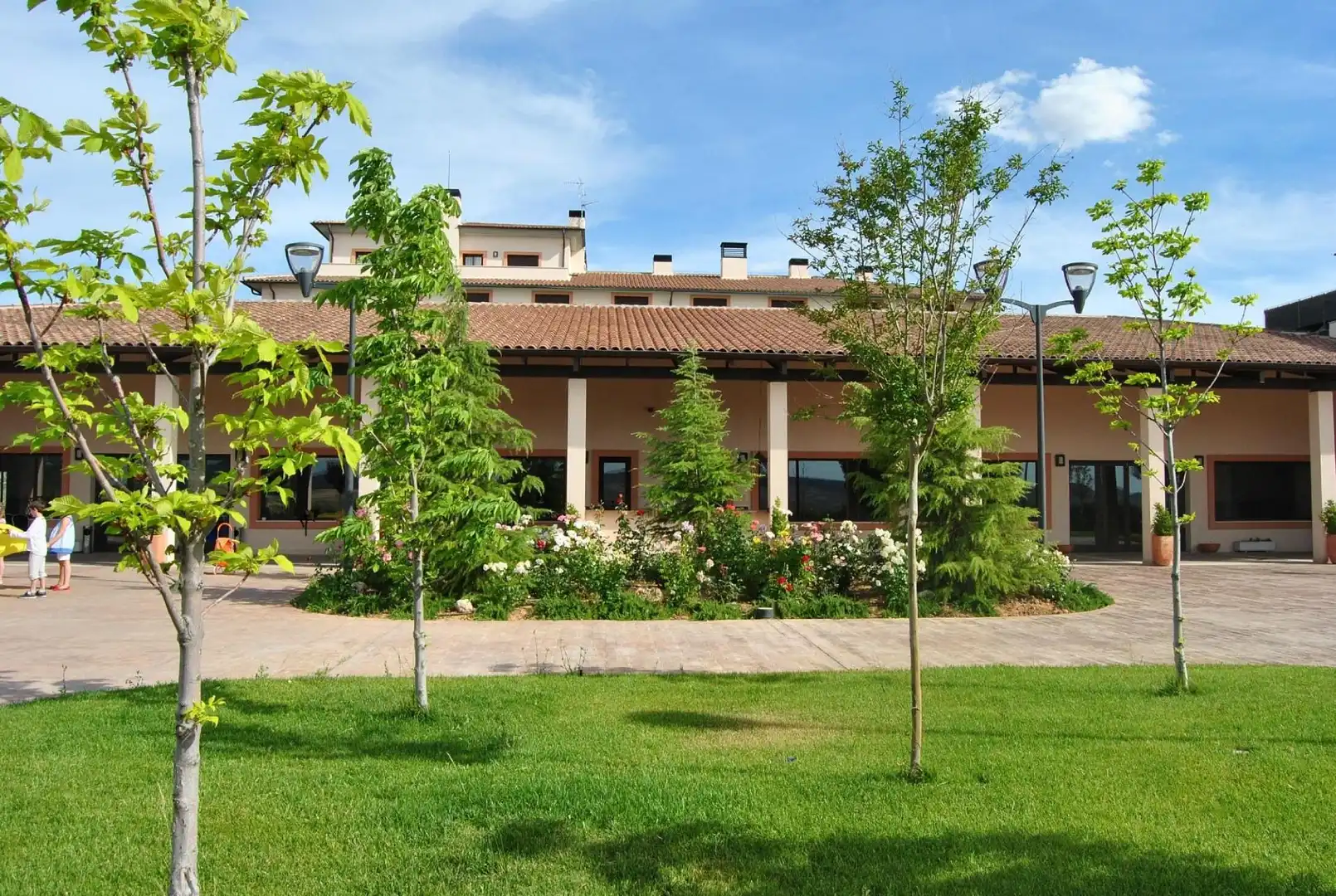 Vista exterior de Edificio en venta en Villarrubia de Santiago