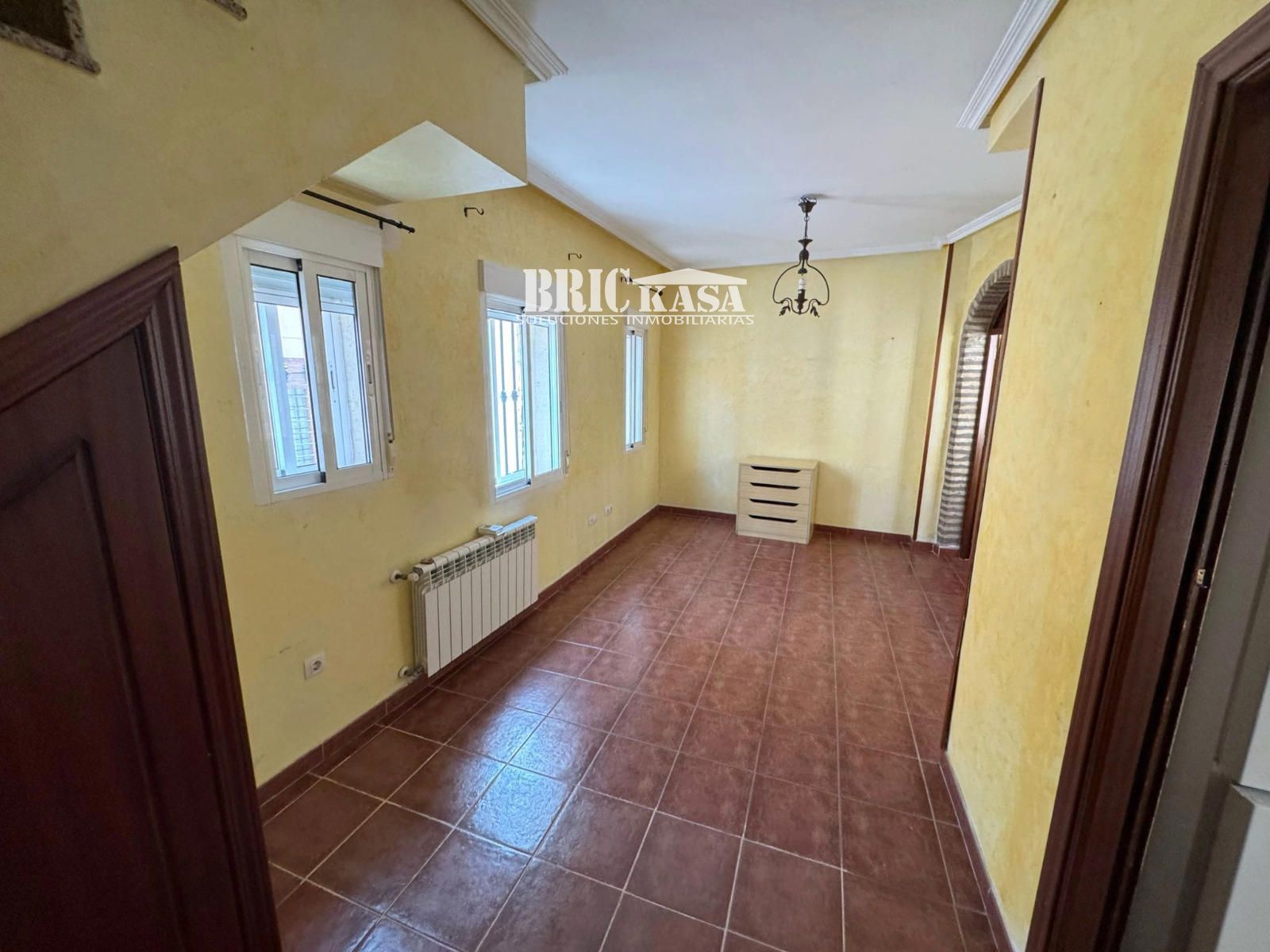 Single-family semi-detached for sale in N/A, Casco Antiguo