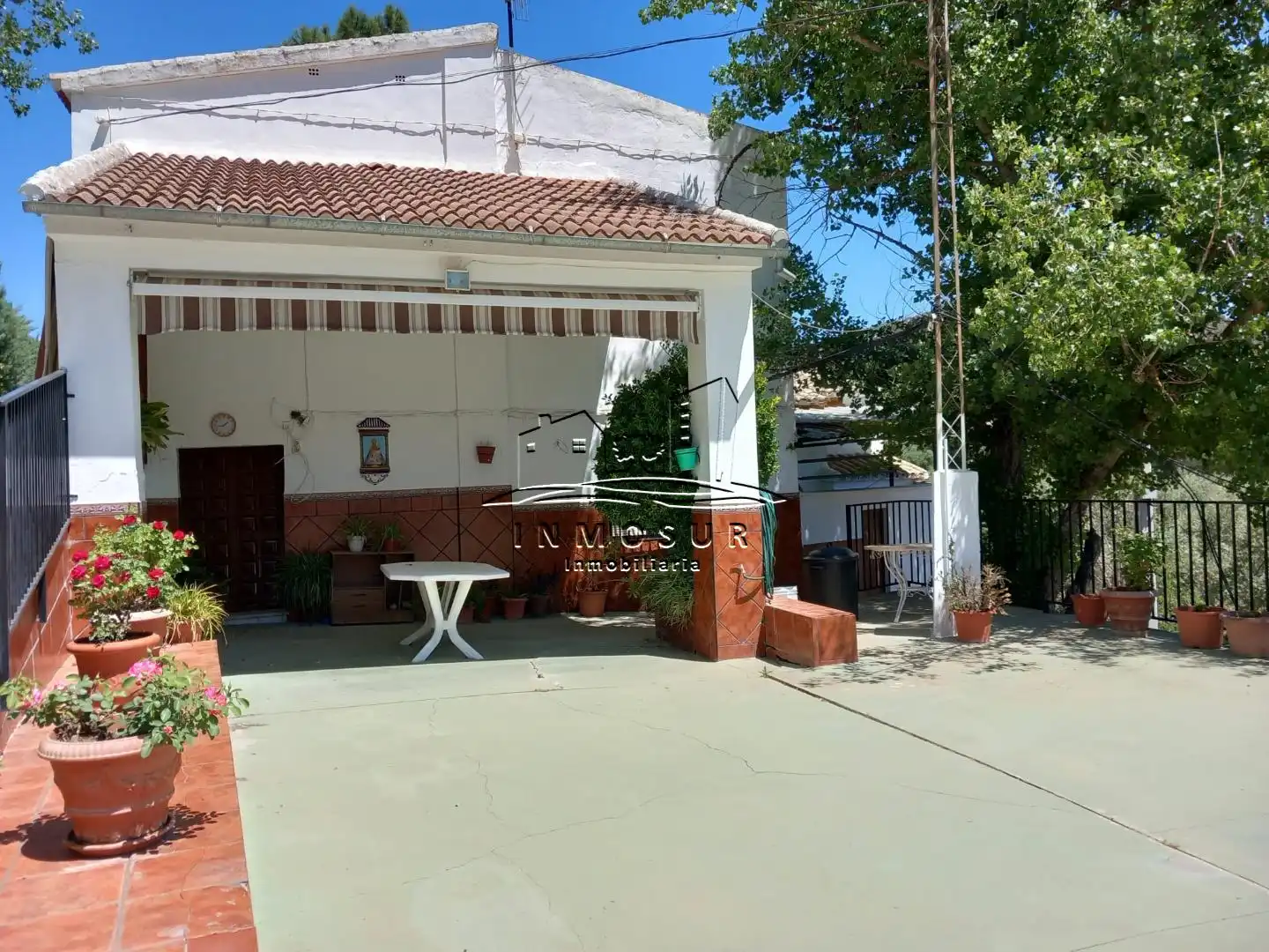 Casa amb piscina en venda a Rute