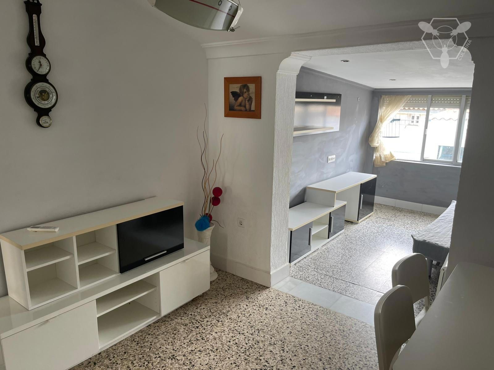 Sala d'estar de Pis en venda en  Huelva Capital amb Aire condicionat i Moblat