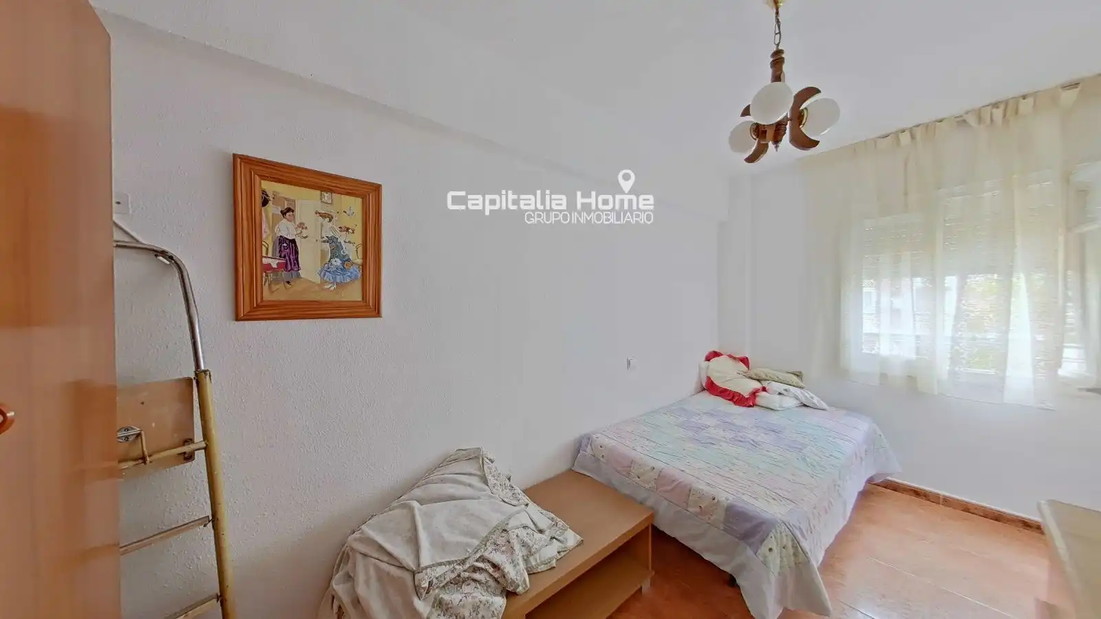 Habitación de Piso en venta en Alicante / Alacant con Aire acondicionado, Calefacción y Amueblado