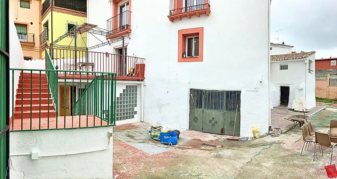Vista exterior de Finca rústica en venda en Velilla de Jiloca amb Jardí privat, Terrassa i Traster