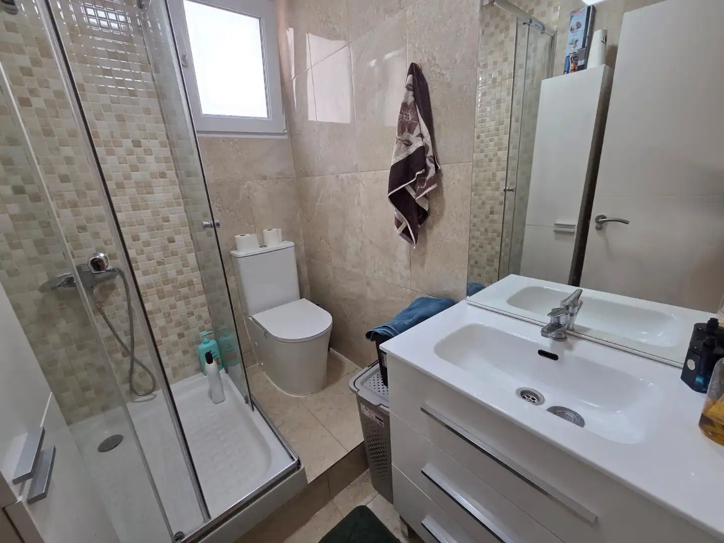 Badezimmer von Wohnung zum Verkauf in Vila-real mit Klimaanlage, Abstellraum und Ofen