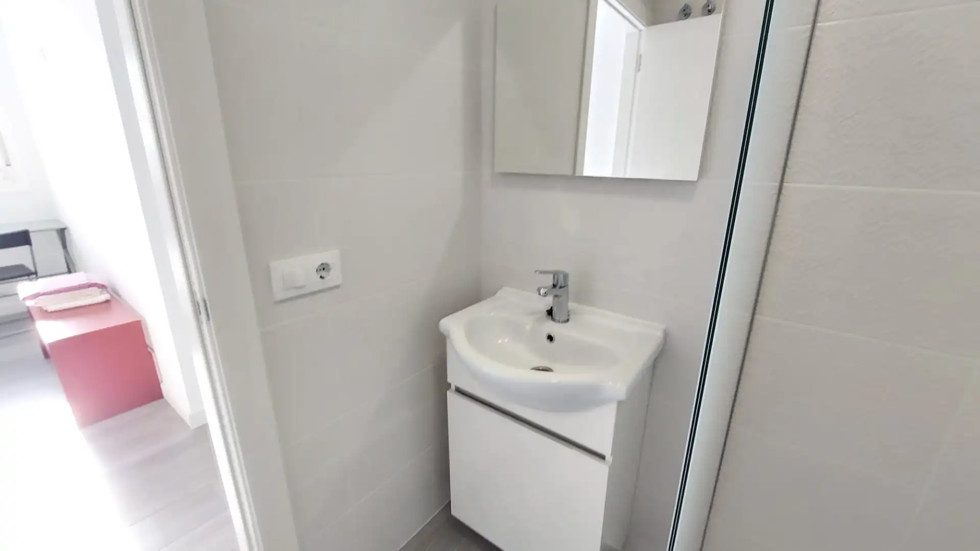 Badezimmer von Erdgeschoss zum Verkauf in Vigo 