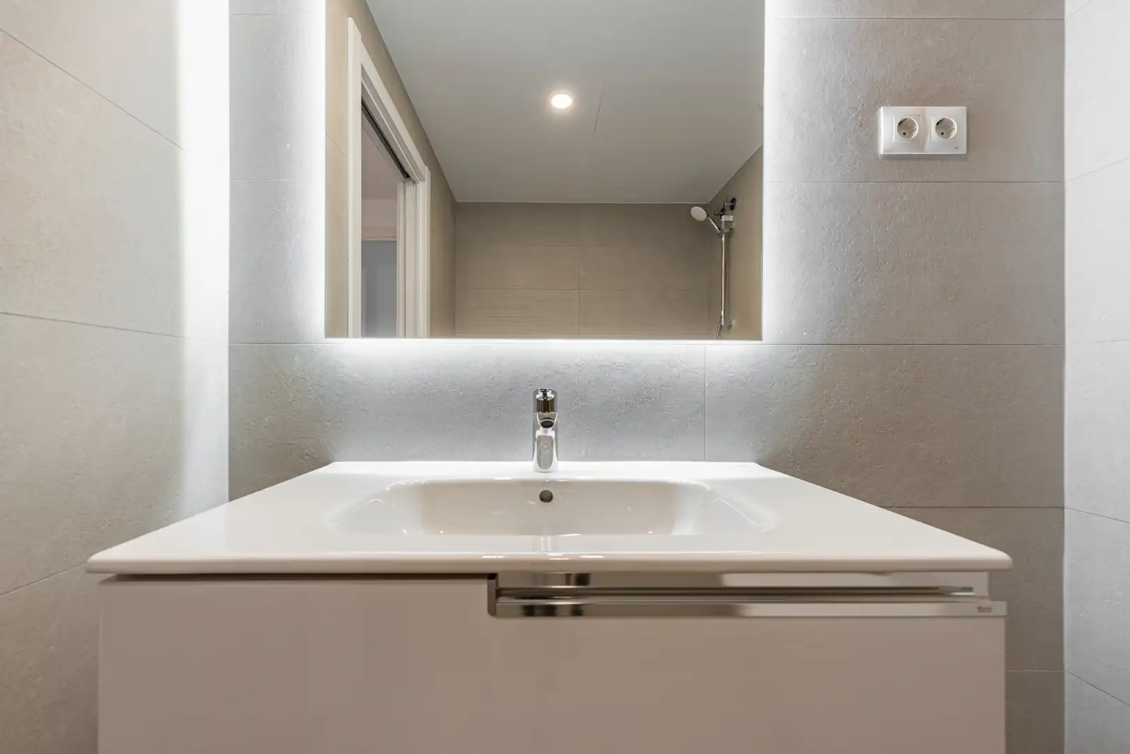 Piso en venta en Carrer de Jaume Abril, 69, Centre