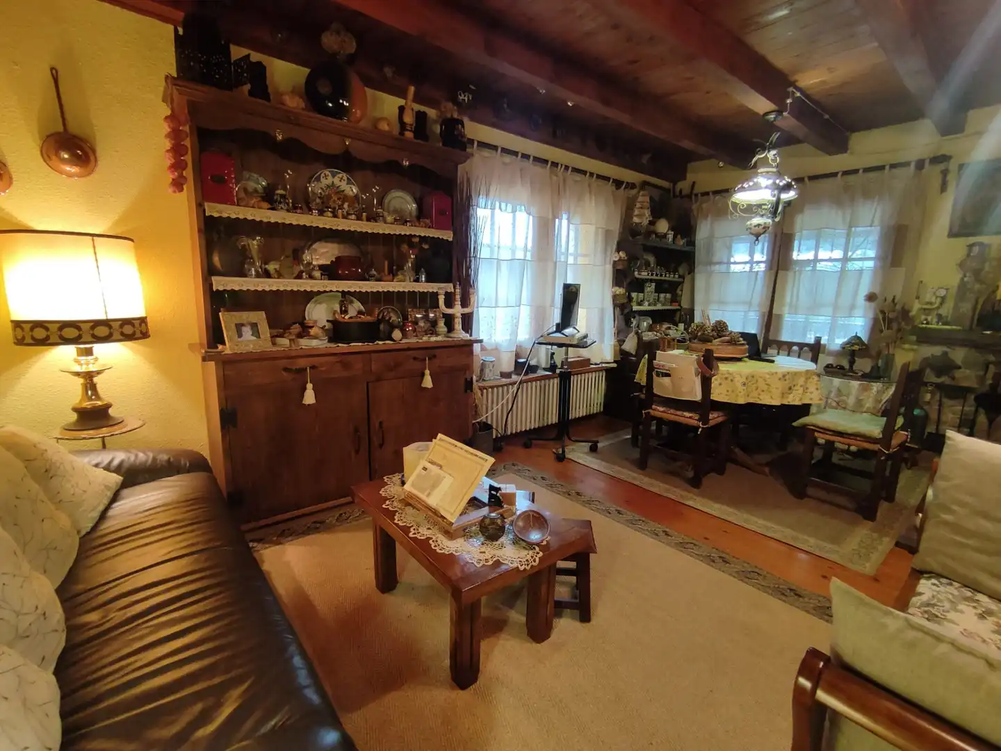 Living room of Country homes for sale in Ribes de Freser  with Heating, Private garden and Parquet flooring