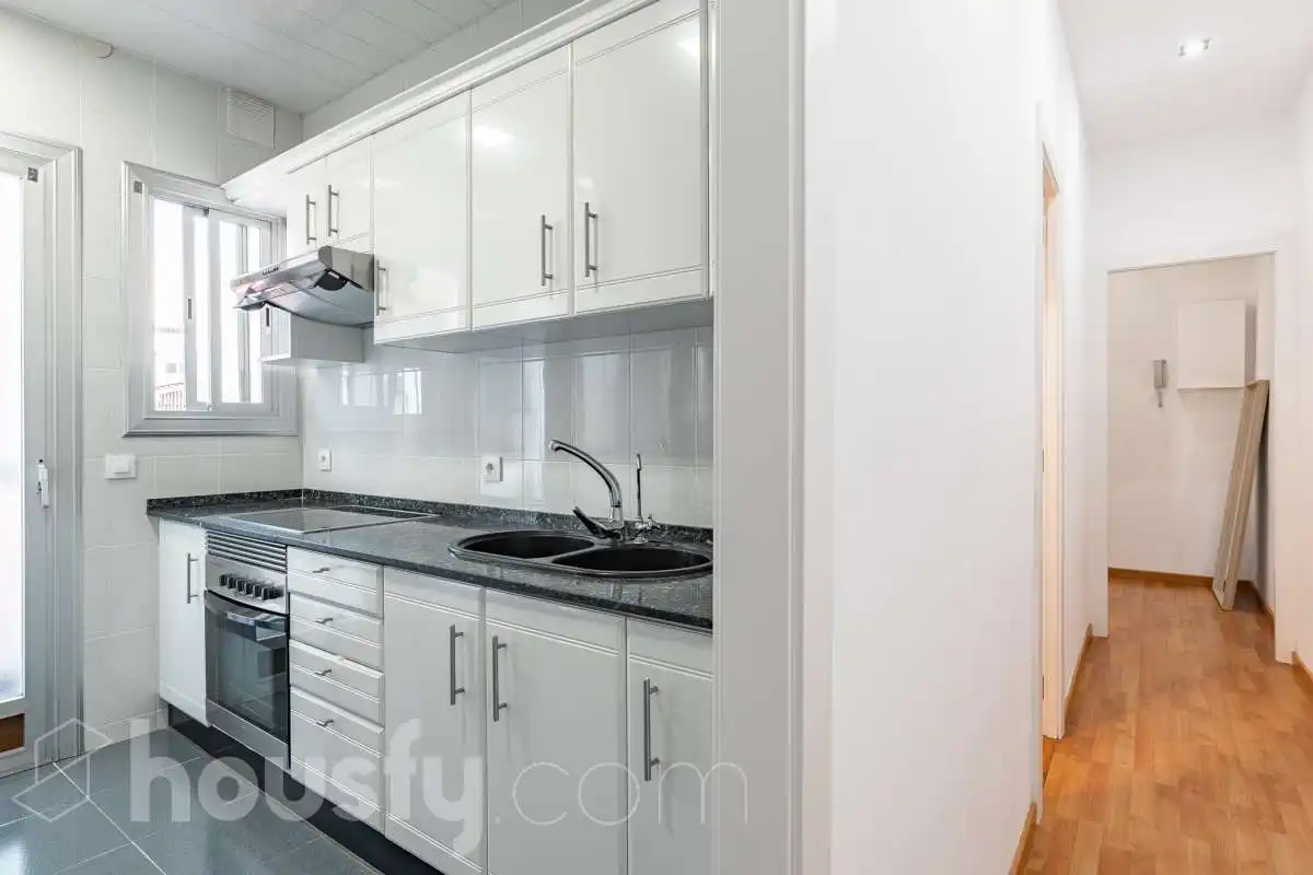 Cocina de Piso en venta en Esplugues de Llobregat con Aire acondicionado, Calefacción y Parquet