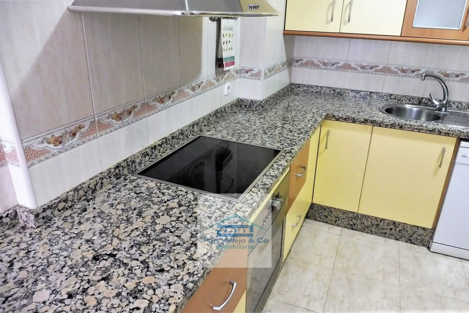 Cuina de Pis en venda en Córdoba amb Aire condicionat, Calefacció i Terrassa