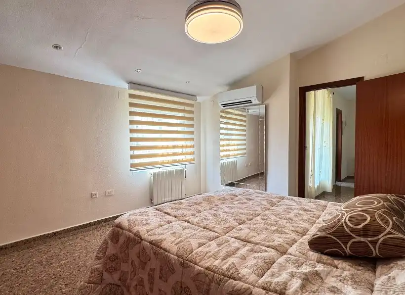 Schlafzimmer von Maisonette zur Miete in Castellón de la Plana / Castelló de la Plana mit Klimaanlage, Heizung und Terrasse