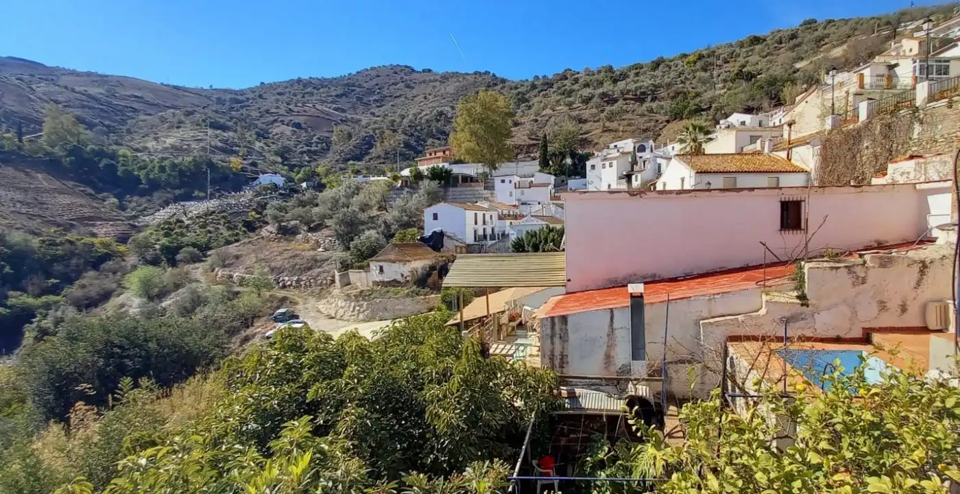 Exterior view of Country homes for sale in Cútar  with Private garden, Terrace and Storage room