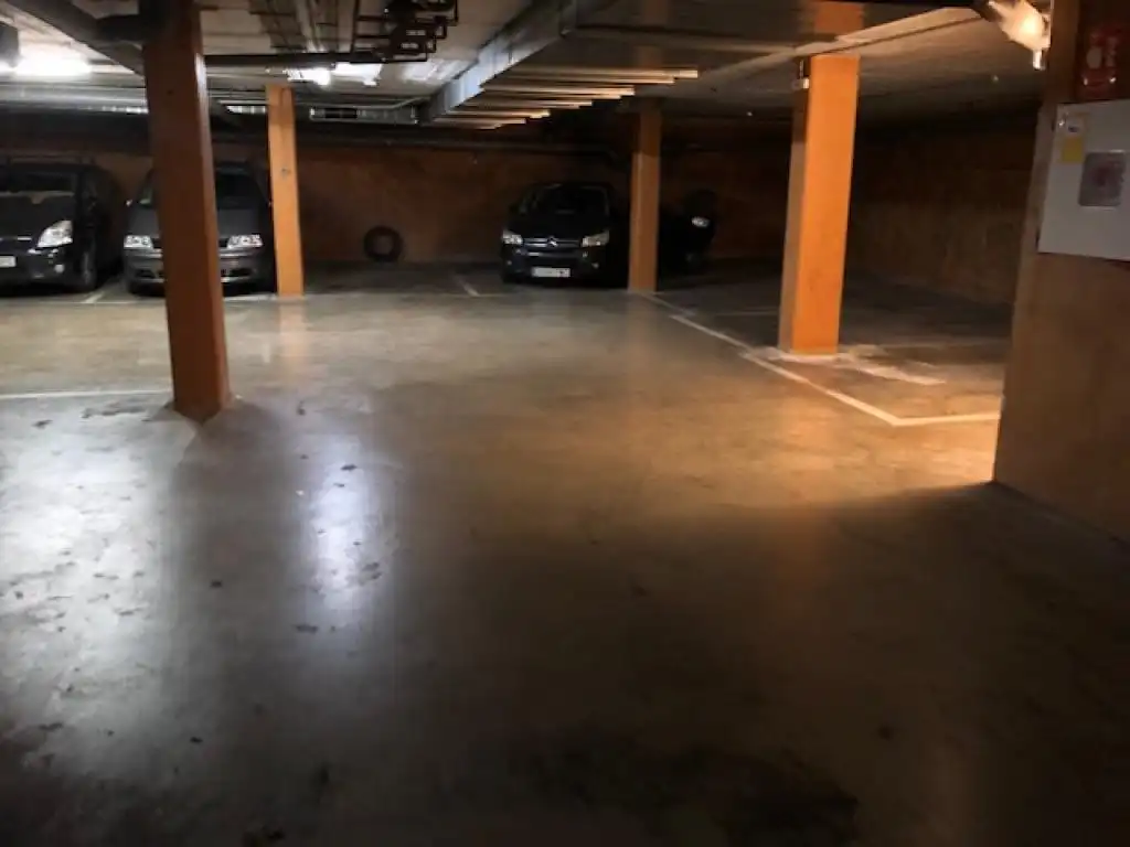 Parkplatz zum Verkauf in c( mossen jacint verdaguer, imagen 5