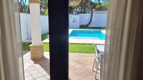 Foto 2 de Casa o xalet de lloguer a Calle la Caballa, La Barrosa, Chiclana de la Frontera