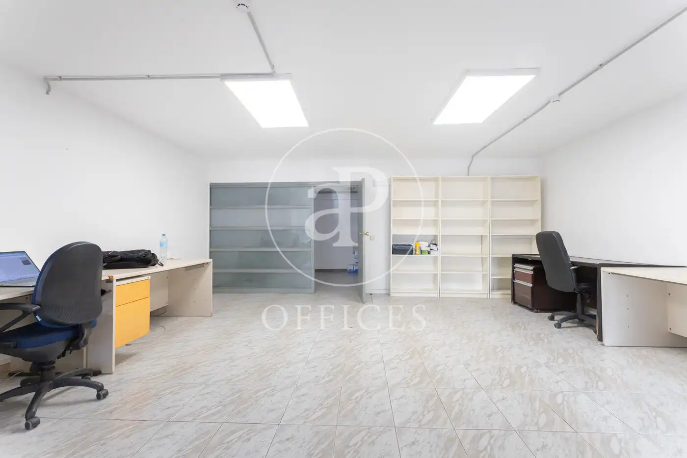 Büro zum Verkauf in Barcelona mit Heizung