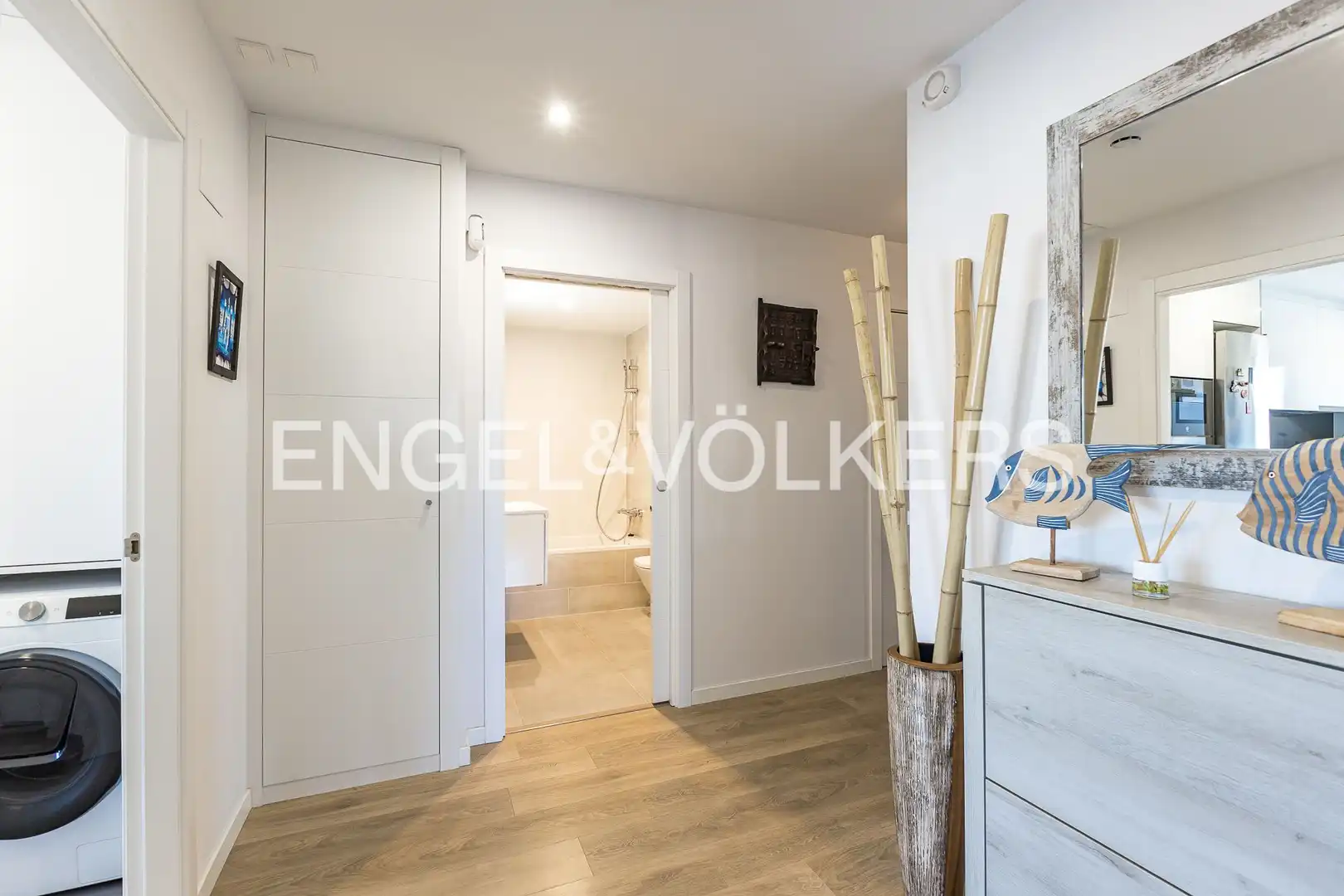 Flat for sale in L'Hospitalet de Llobregat  with Air Conditioner, Heating and Parquet flooring