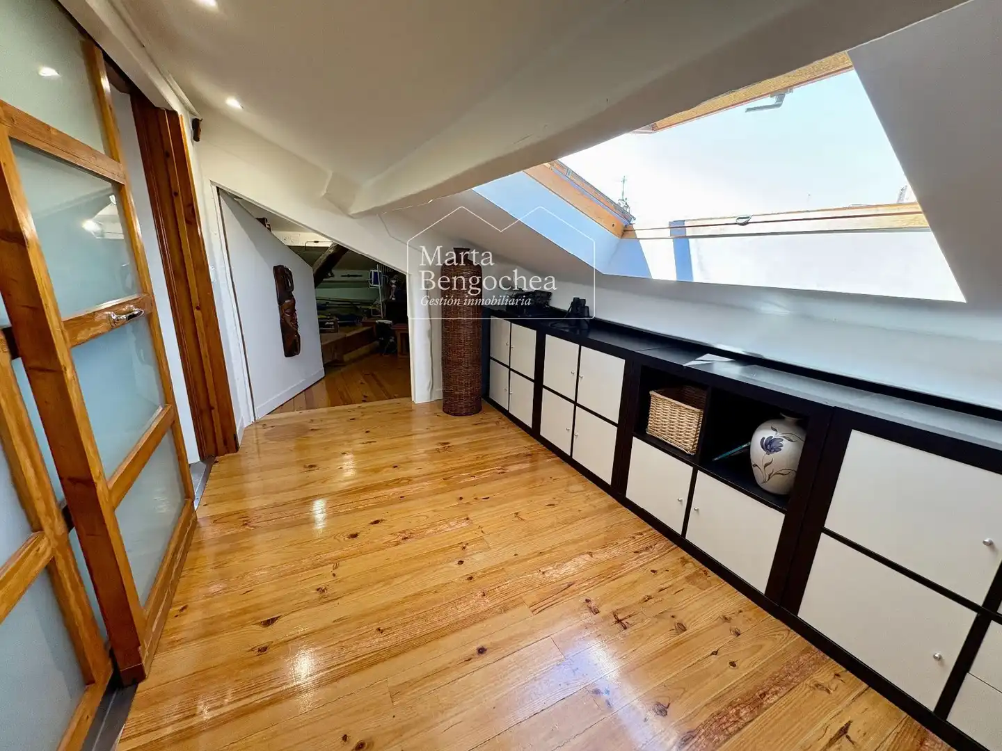 Attic for sale in Vitoria - Gasteiz  with Heating and Furnished