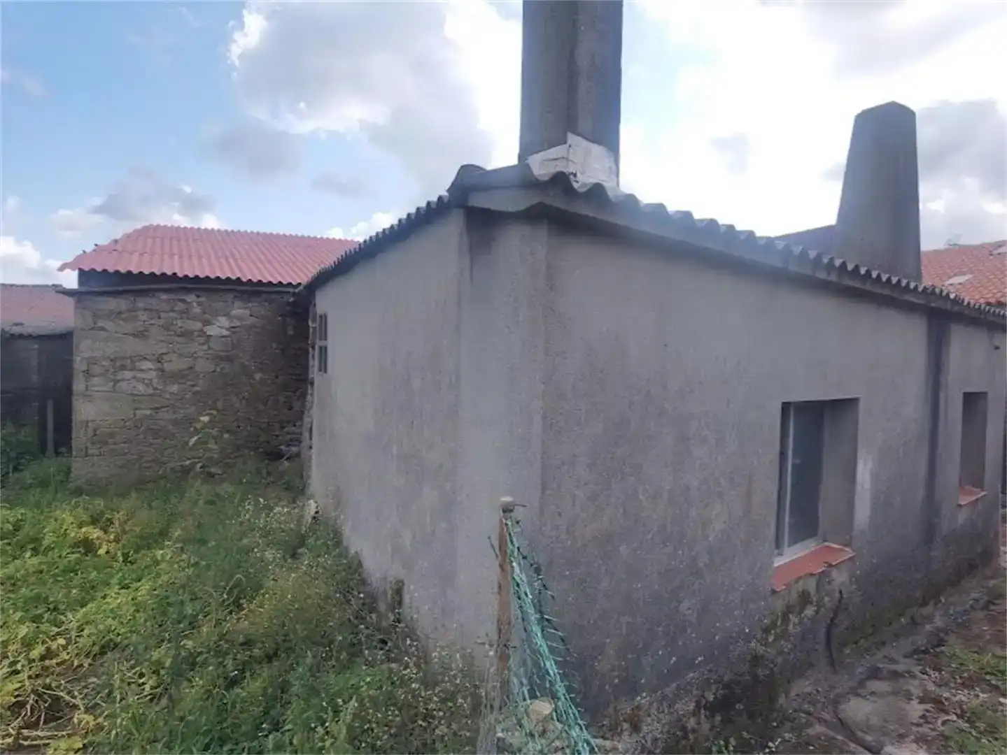 Vista exterior de Planta baja en venta en Rodeiro