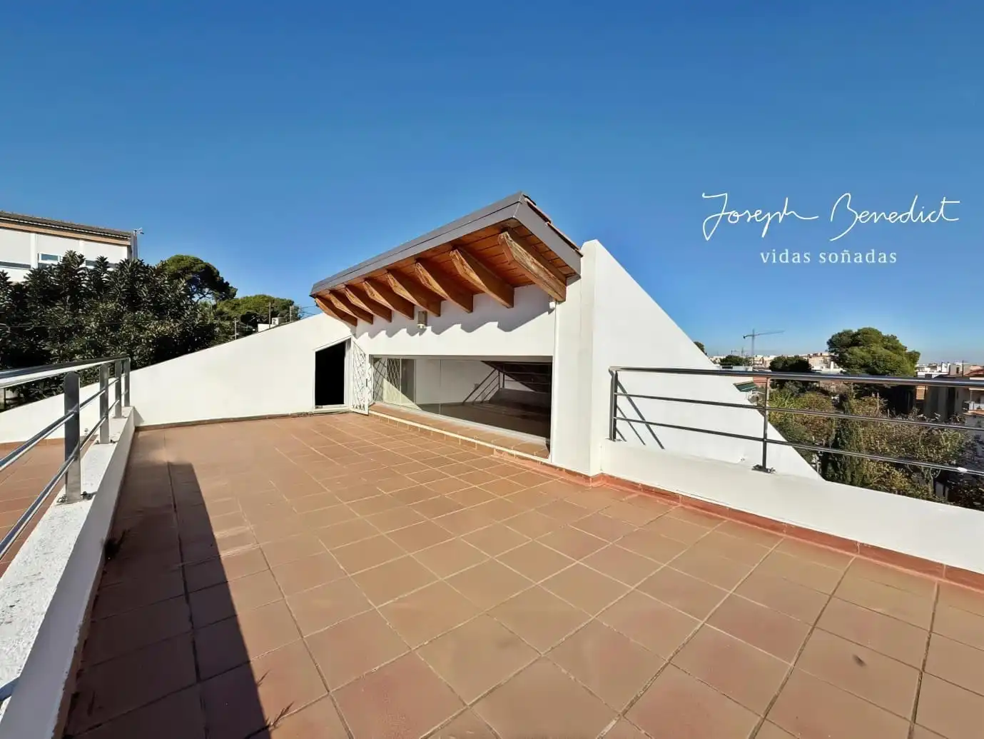 Terraza de Casa o chalet en venta en Castelldefels con Aire acondicionado, Calefacción y Jardín privado